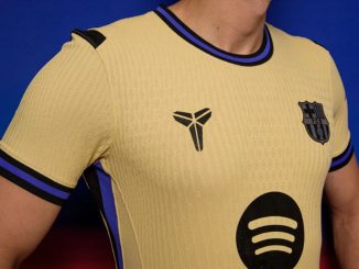 Barcelona presentó una camiseta que lo une a Kobe Bryant