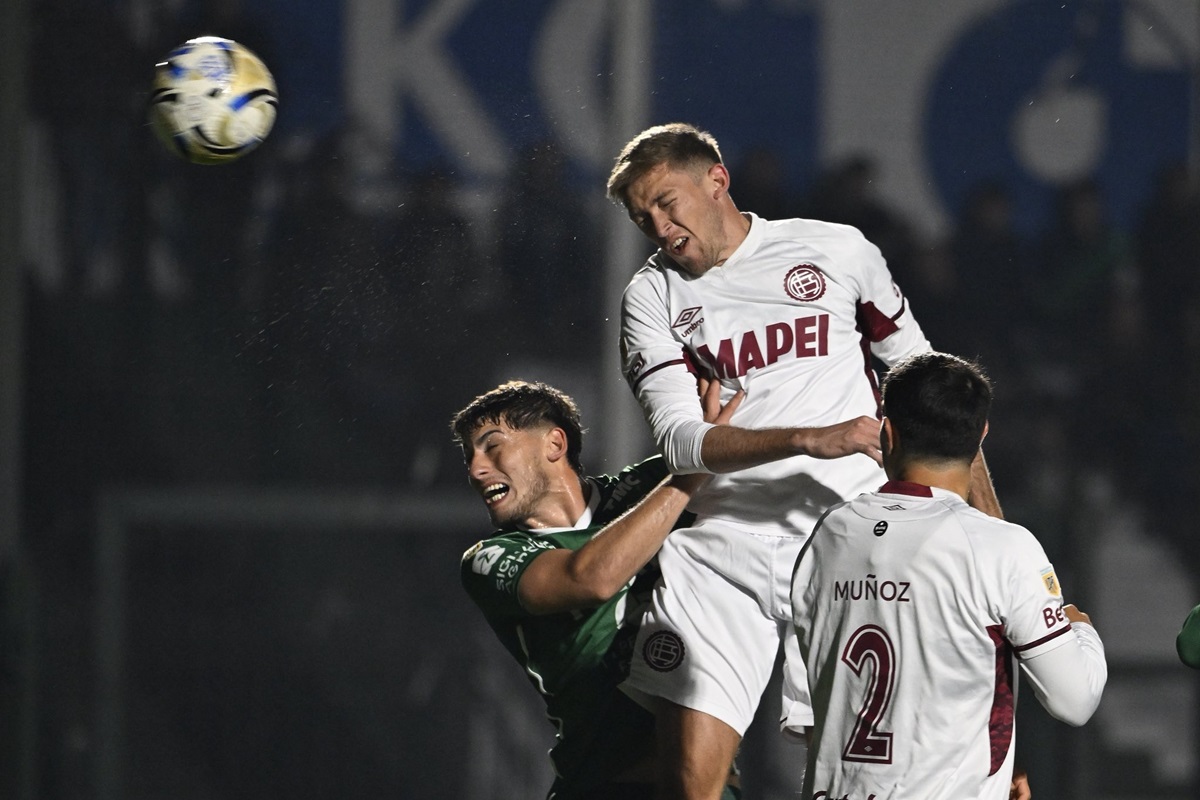 Lanús volvió a sonreír y venció a Sarmiento en Junín