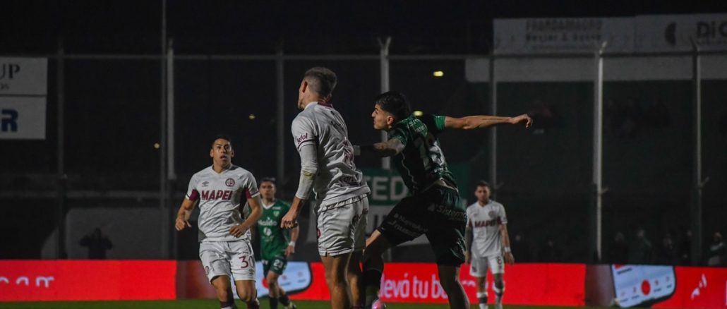 Se estrenó el altavoz tras el VAR en el fútbol argentino en un gol anulado a Sarmiento