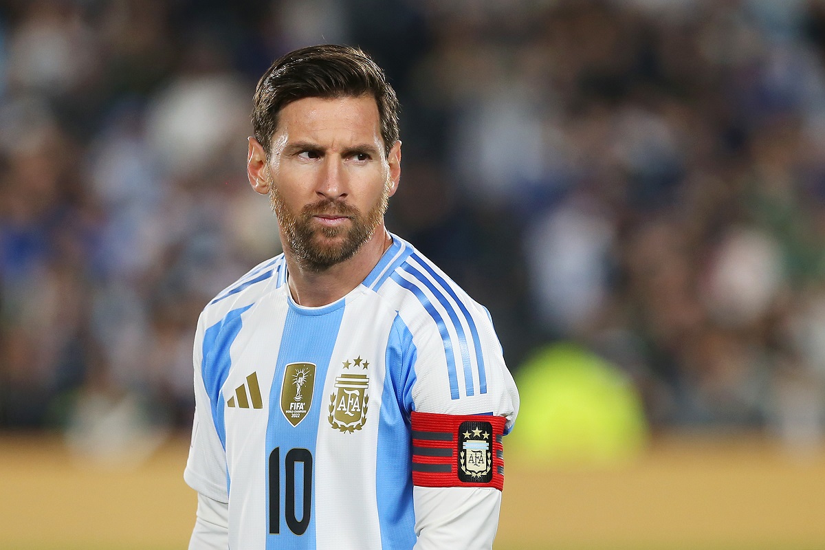Se filtran imágenes de la nueva camiseta de la Selección Argentina con Messi como modelo