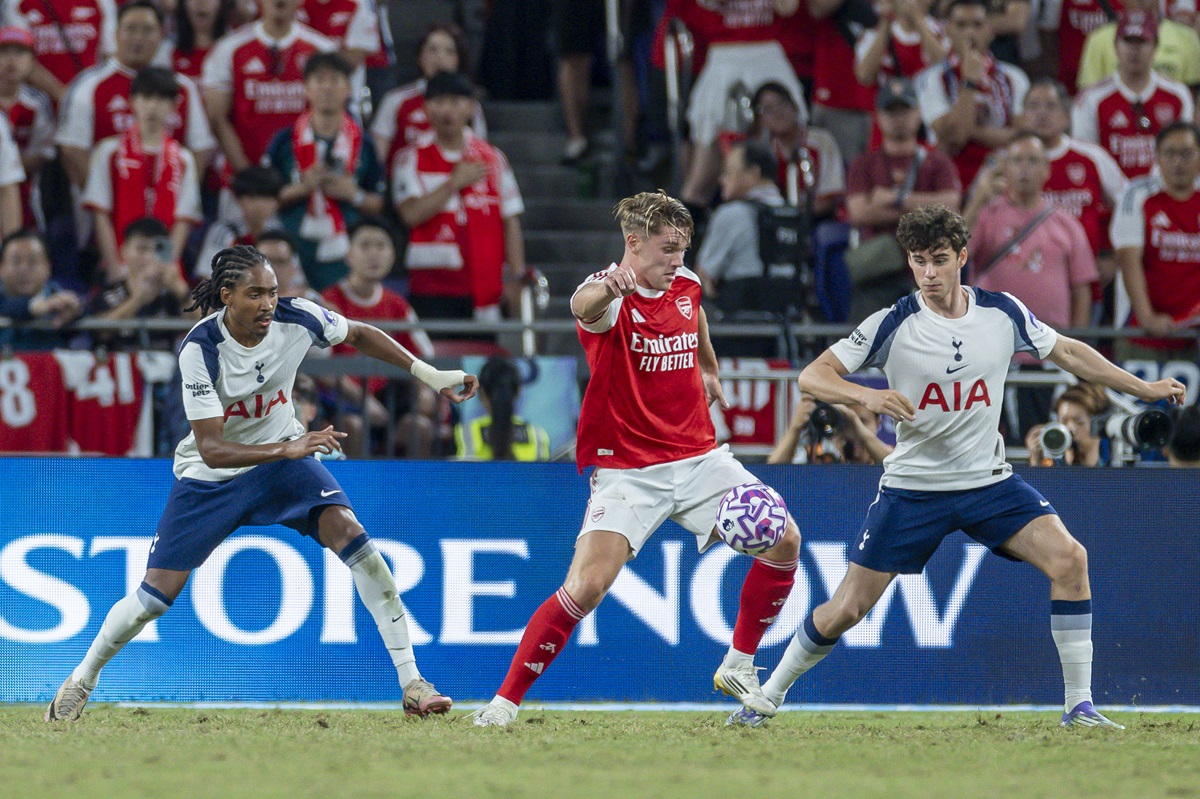 Tottenham le ganó 1 a 0 a Arsenal que tuvo el debut de Viktor Gyökeres