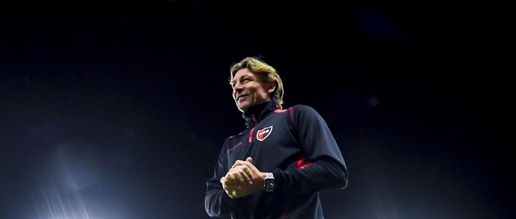 Gabriel Heinze Gabriel Heinze será ayudante de campo de Mikel Arteta en el Arsenal