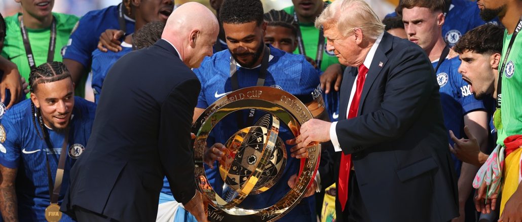 Donald Trump entregó el trofeo del Mundial de Clubes
