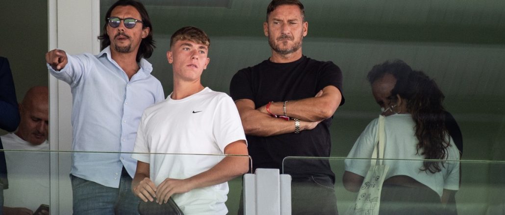 Cristian Totti El hijo de Francesco Totti se retiró a los 19 años