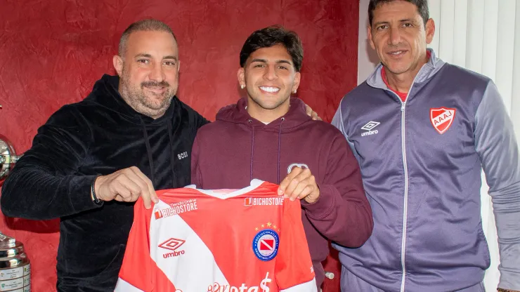 Hernán López Muñoz puso el gancho y jugará en Argentinos