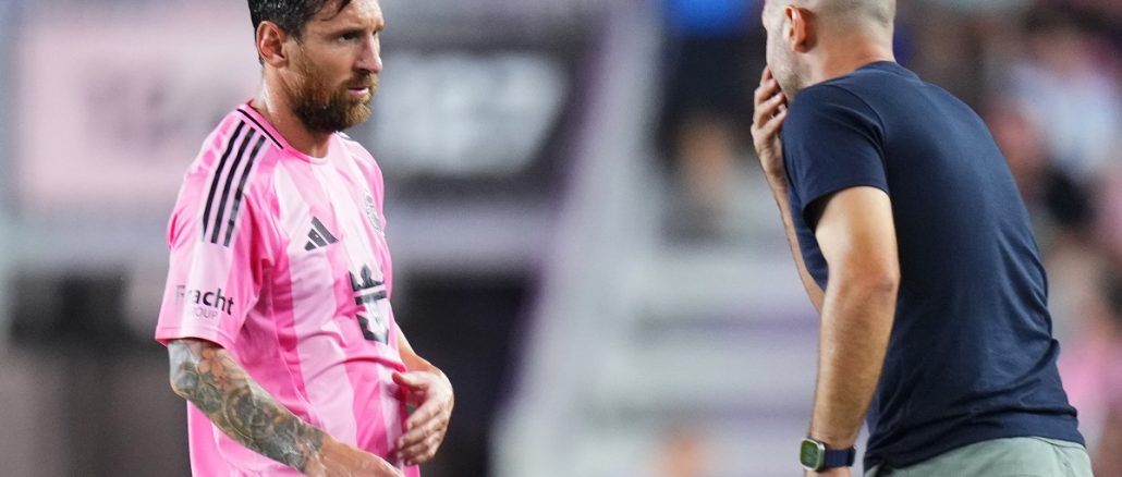 Javier Mascherano Javier Mascherano halagó a Lionel Messi