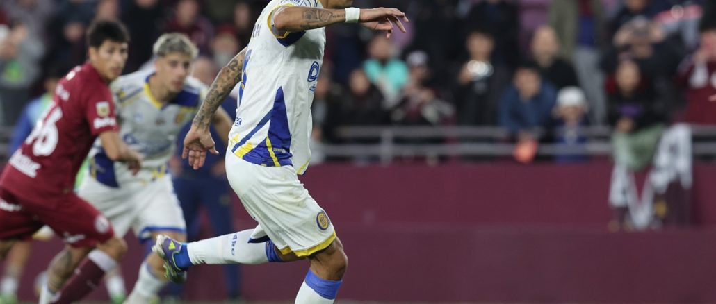 Ricardo Caruso Lombardi apuntó contra Ángel Di María y sus penales