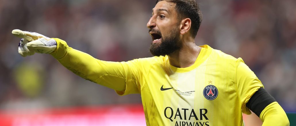 Gianluigi Donnarumma podría dejar el PSG para recalar en alguno de los dos equipos de Manchester