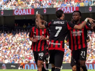 Leeds y Milan empataron con gol de Santi Giménez