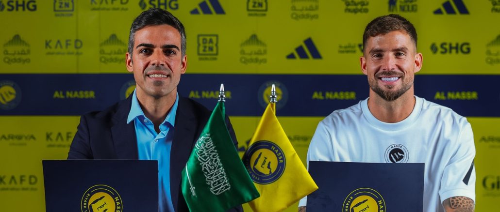 Al-Nassr presentó al ex Barcelona Iñigo Martínez