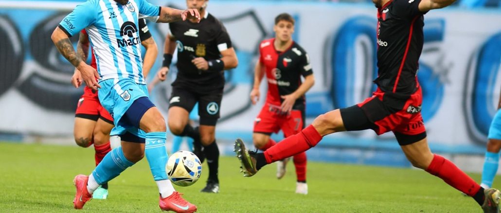 Gimnasia de Jujuy 4 Colon 0 Gimnasia de Jujuy goleó a Colón y también lidera en su zona