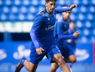 Agustín Bouzat es baja en Vélez y su reemplazante sería Aliendro