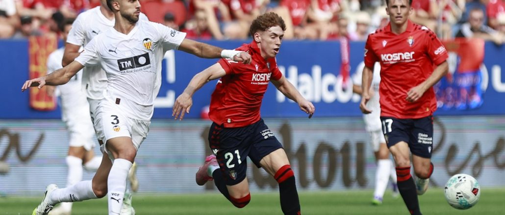Osasuna aprovechó y le ganó bien a Valencia