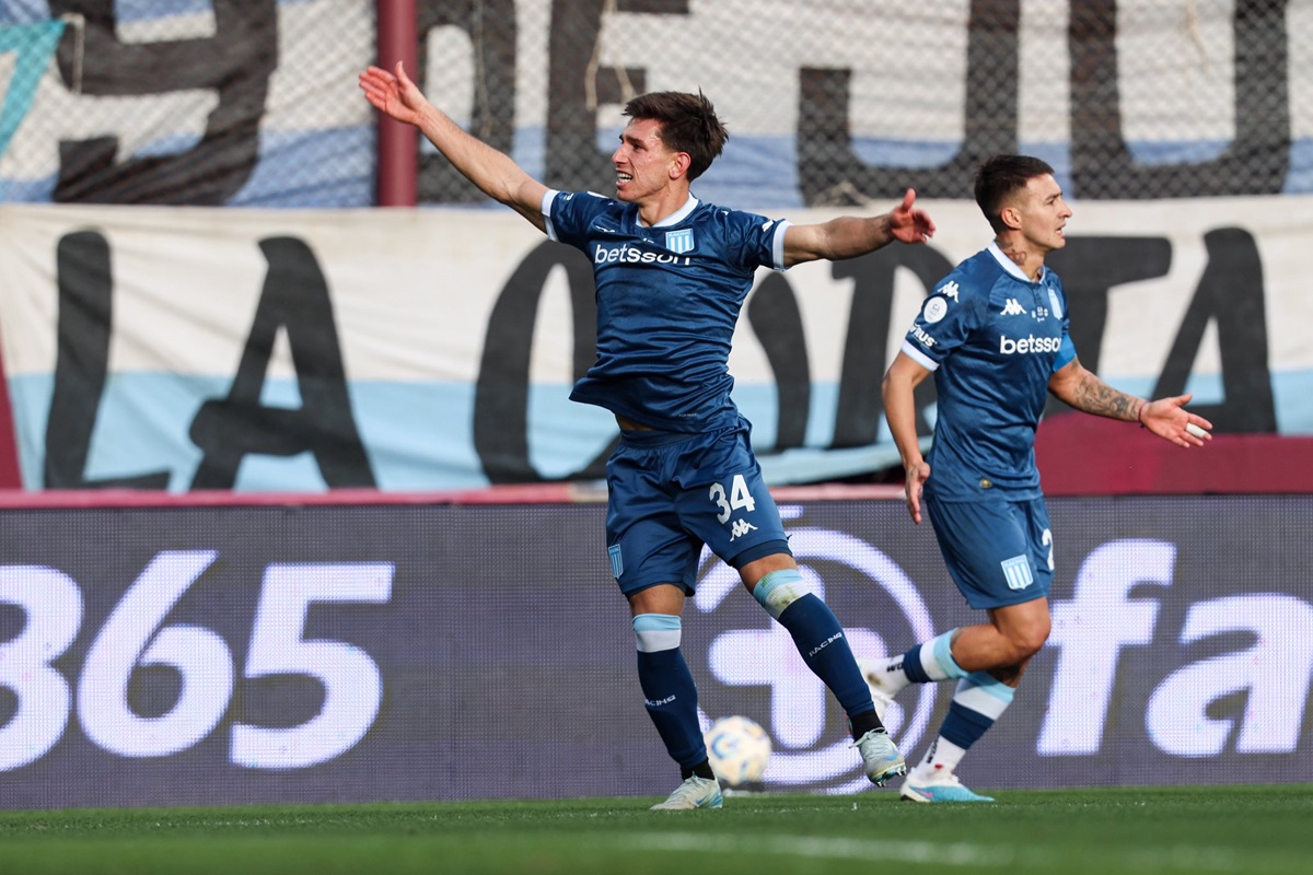 Fue un show para los de Costas que están en cuartos de final. Racing necesitó media hora y goleó a Riestra por Copa Argentina