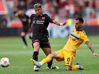Golazo de Exequiel Palacios en al amistoso de pretemporada ante Pisa
