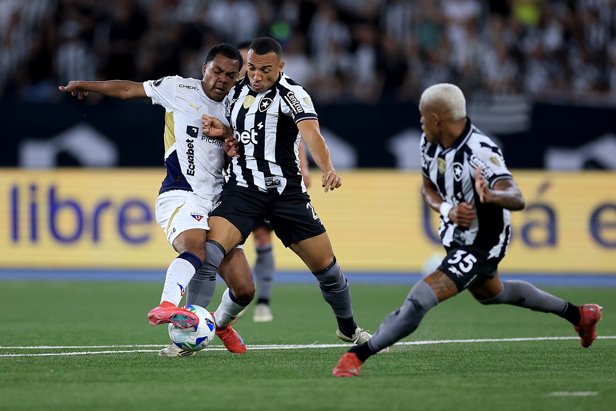 Botafogo sacó ventaja a los 14 segundos y le ganó a Liga de Quito