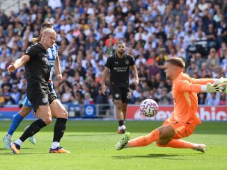 Erling Haaland celebra su gol 88 en Premier League en su partido centenario