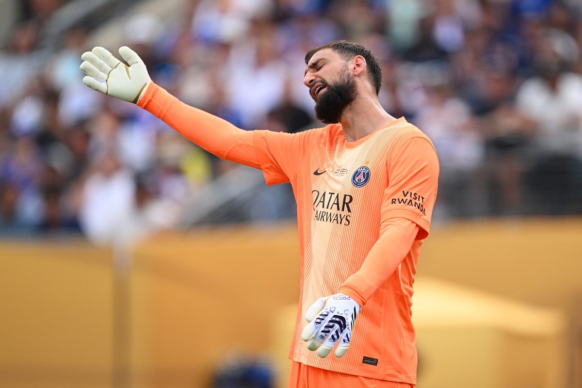 ¡Sorpresa! Gianluigi Donnarumma se aleja del PSG y podría salir en este mercado