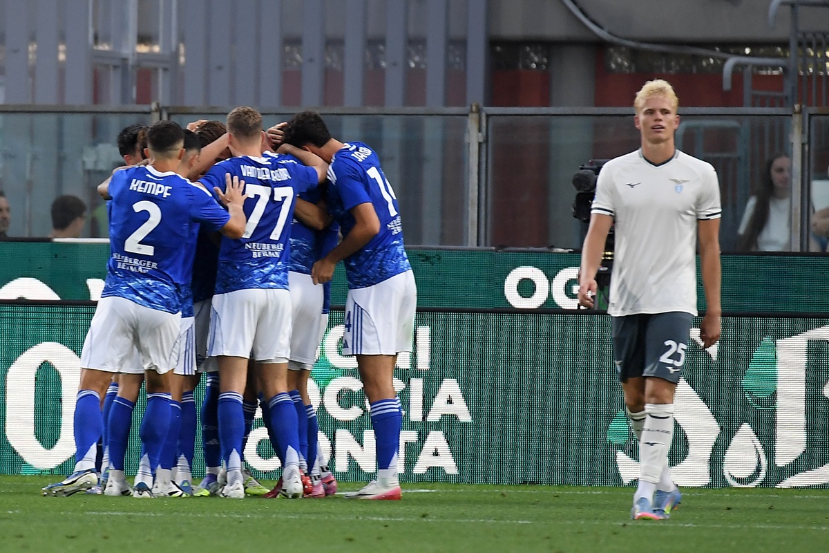 Gol de Douvikas y hermosura de Nico Paz: Así, Como debuta e ilusiona con un 2 a 0 ante Lazio