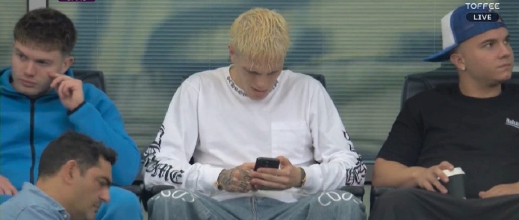 Polémica con Alejandro Garnacho: fue a ver al Chelsea con el pase todavía por confirmar