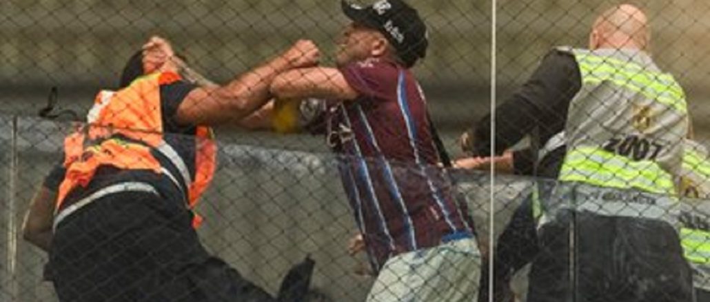 godoy-cruz-policia-brasil Escándalo y agresión a hinchas de Godoy Cruz en Brasil