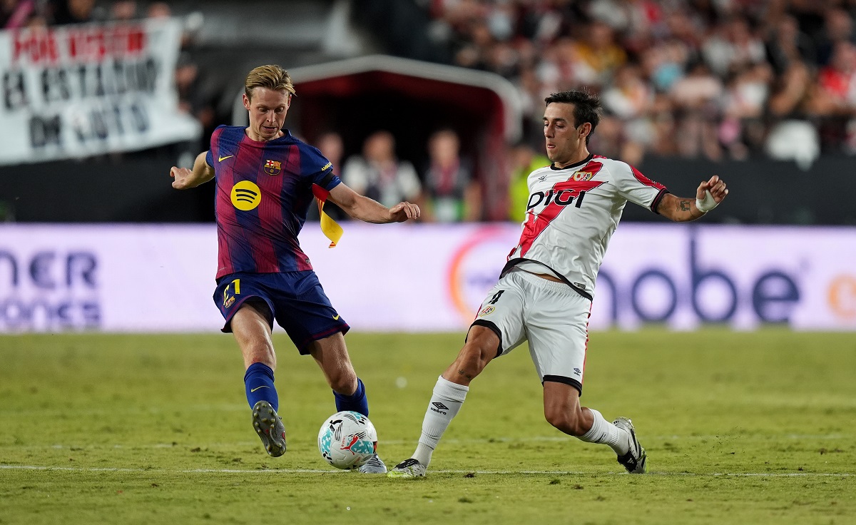 Frenkie De Jong, furioso: «Es una putada si el VAR no funciona, no es de una liga seria»