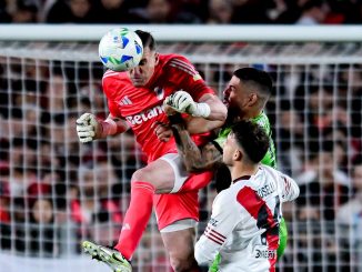 River padeció a Libertad pero clasificó por penales en Libertadores