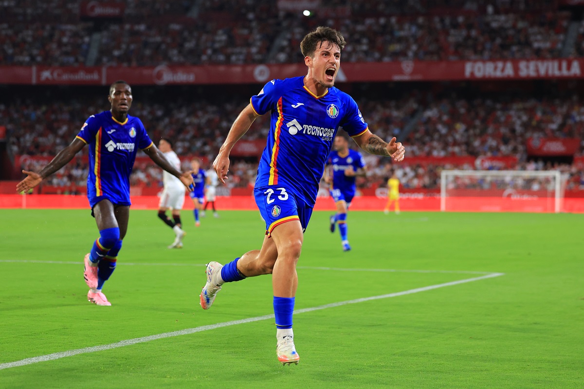 Getafe hundió más a Sevilla y sigue en la cima de La Liga