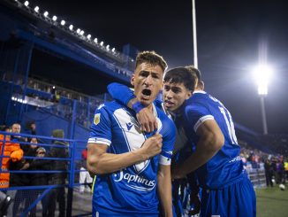 Vélez venció 2-1 a Independiente con tres goles de penal