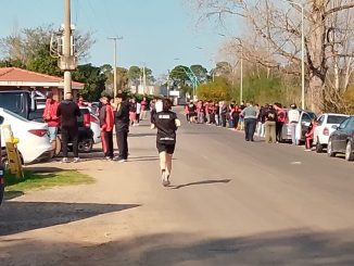 Crisis y marcha a la sede tras una tarde con balas de goma y tensión en Colón de Santa Fe