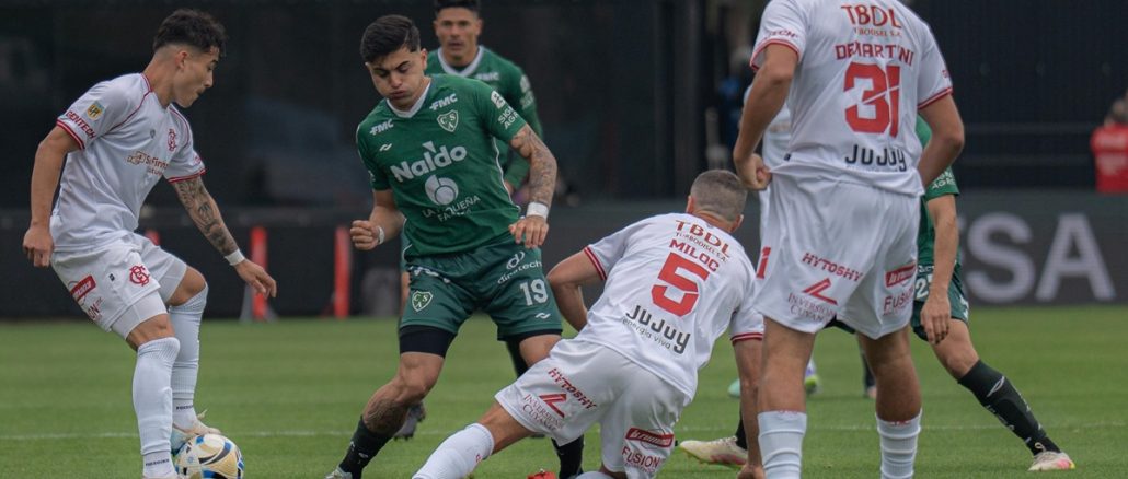 Sarmiento consiguió un triunfo esperanzador ante Barracas Central