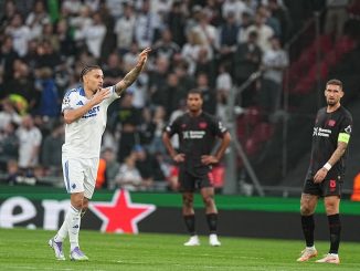 Con gol de Larsson, Copenhague ya le gana a Bayer Leverkusen