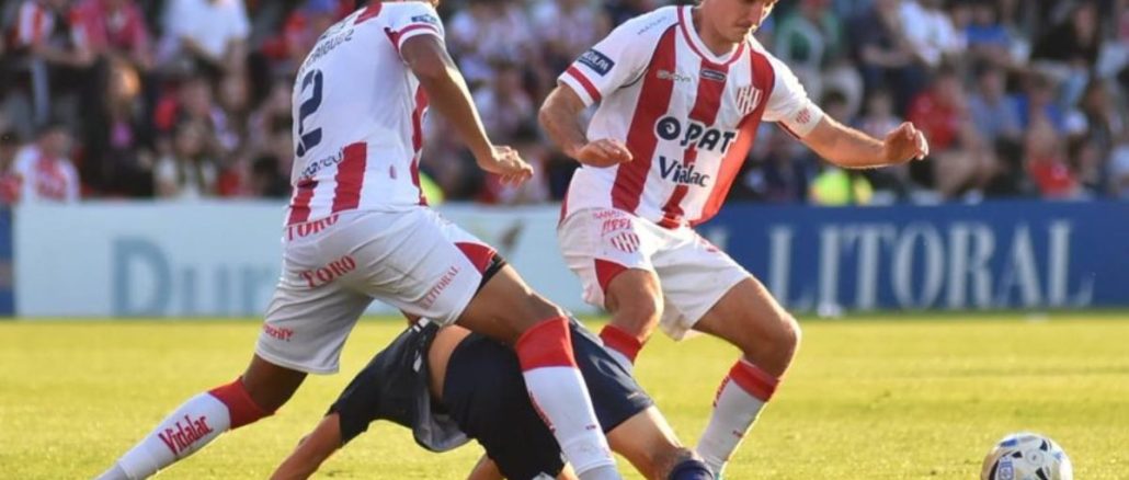 Hugo dos goles en contra en el mismo partido