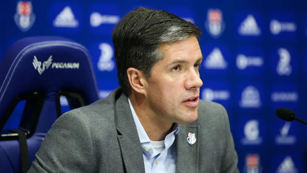 Michael Clark consideró injusto castigo a la Universidad de Chile