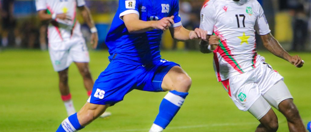 Surinam venció a El Salvador