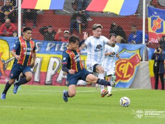 Colegiales le ganó a Gimnasia y Tiro y todavía sueña con clasificar al reducido