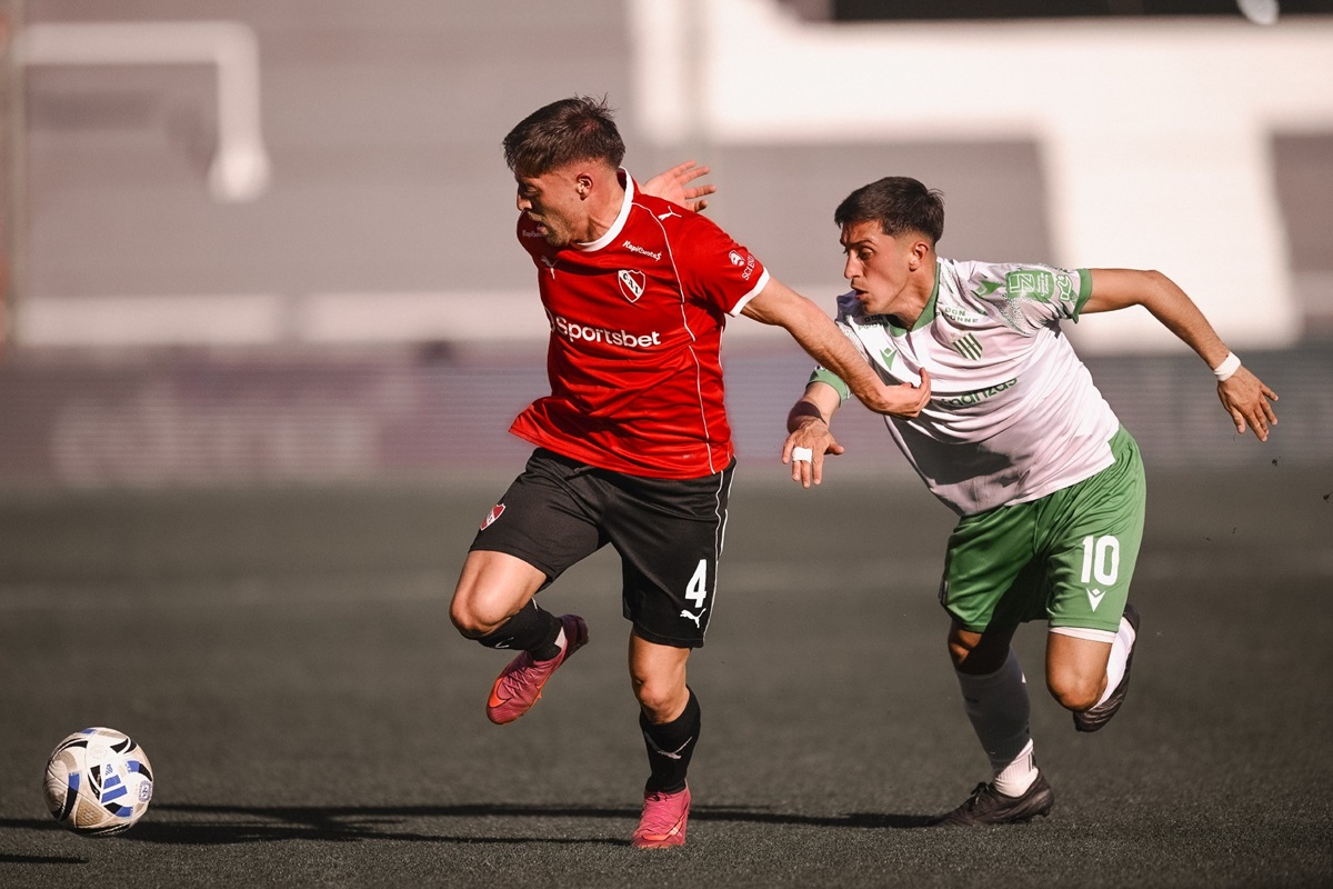 Con un gol discutido, Banfield profundizó la pesadilla de Independiente y le ganó 1 a 0