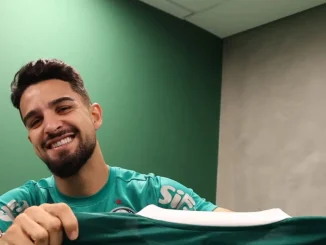 José López renovó su contrato con el Verdão