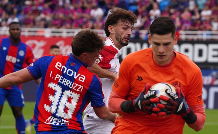Tras su expulsión ante San Lorenzo, Luciano Giménez recibió tres fechas de suspensión