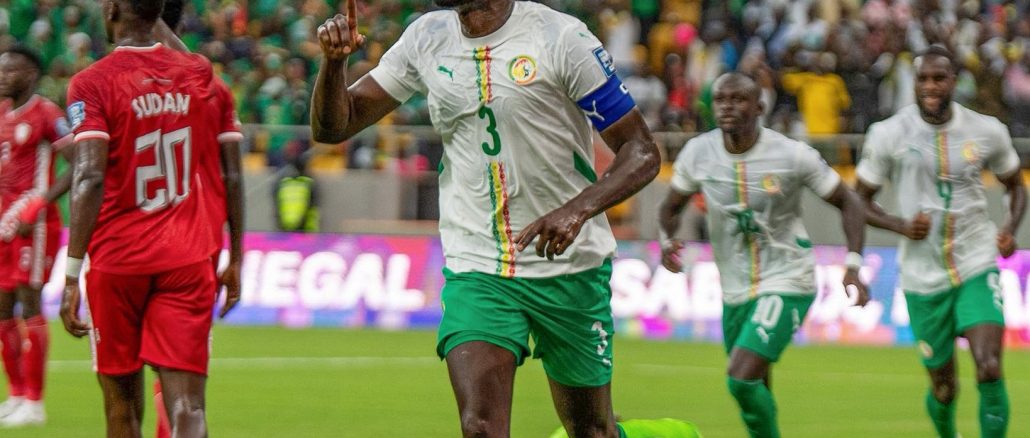 Senegal 2-0 Sudán Senegal derrotó a Sudán y sigue prendido en la pelea del Grupo B.