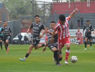 Talleres se despidió de su gente venciendo a Chaco For Ever en Remedios de Escalada.