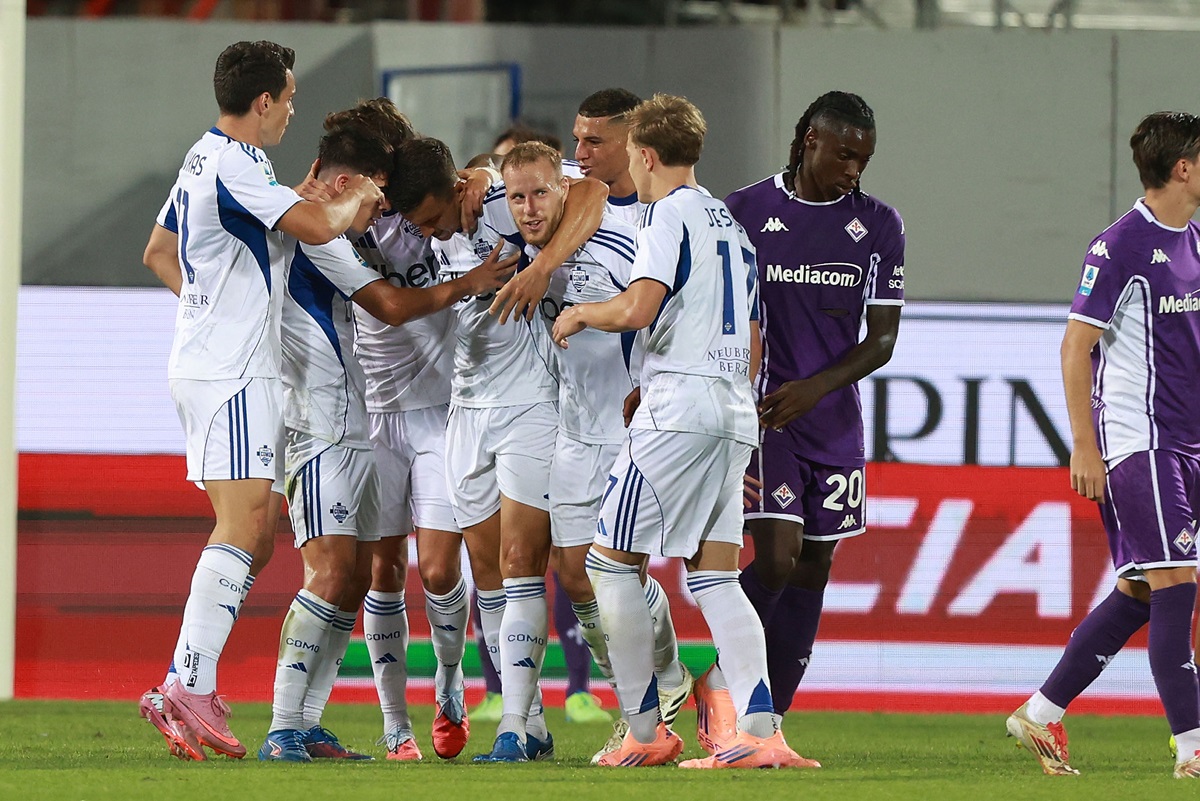 Fiorentina sigue sin ganar y ahora perdió 2 a 1 con Como