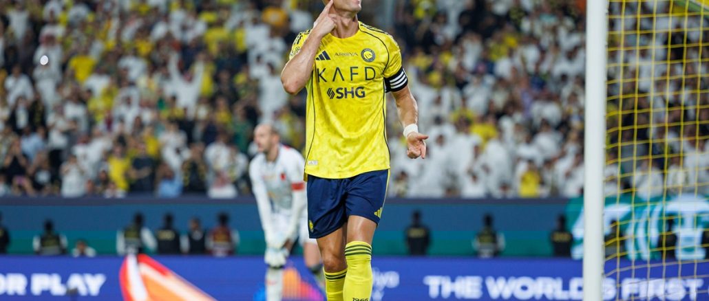 Al Nassr goleó a Al Riyadh con doblete de Cristiano Ronaldo