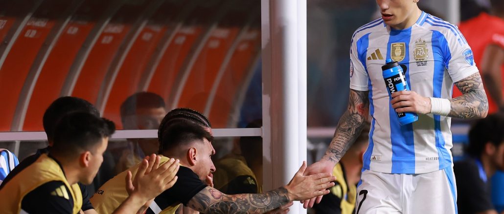 Alejandro Garnacho confesó que habló con Messi para ir al Chelsea