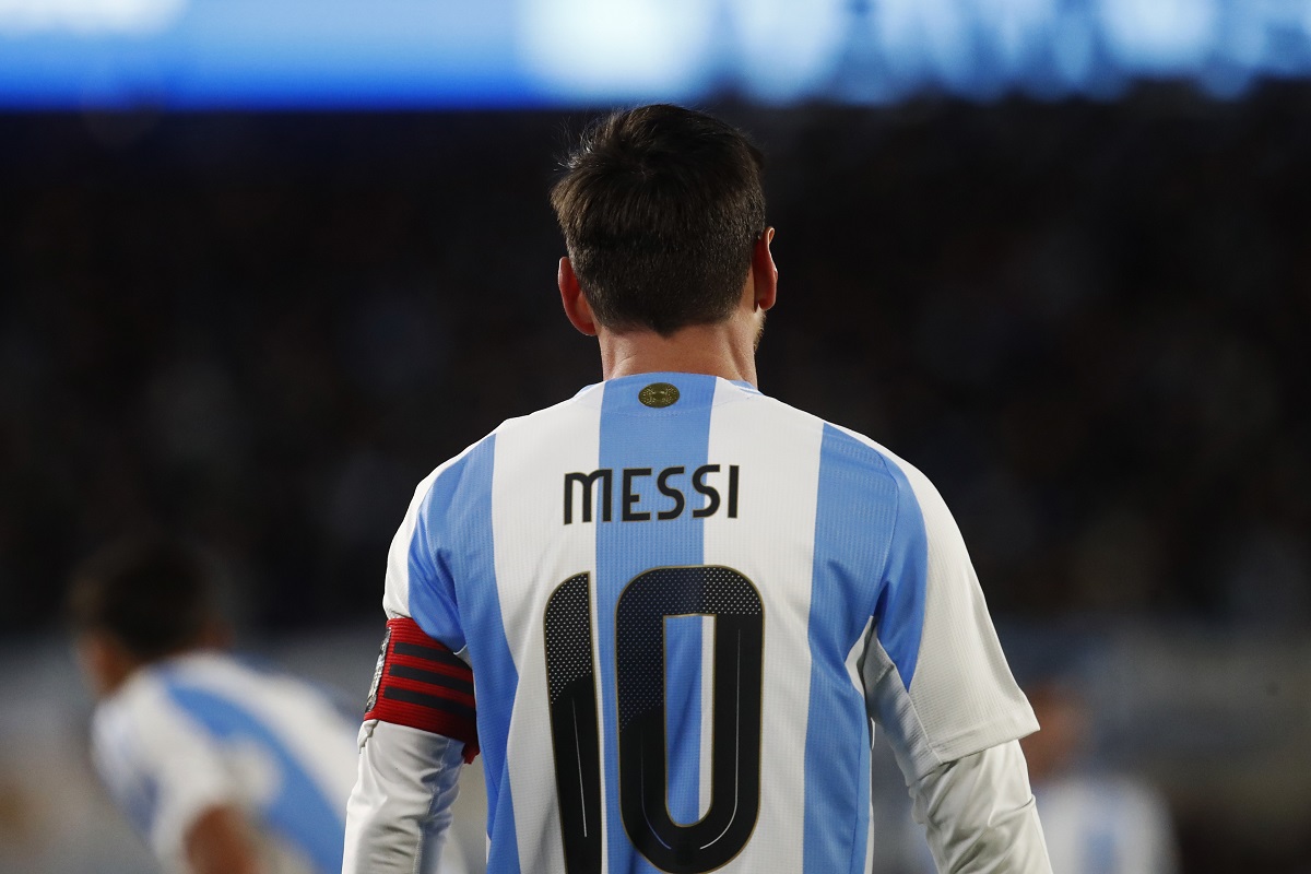 El posteo de Lionel Messi tras su fiesta con doblete en Argentina: «Una noche especial»