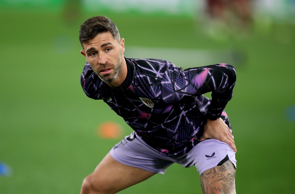 Yeray Álvarez fue suspendido por la UEFA por doping positivo y estará diez meses sin jugar