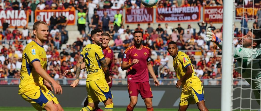 Roma venció con lo justo al Hellas Verona y se subió a la cima de la Serie A