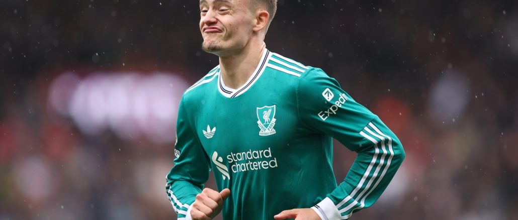 ¡Furor total por la verde! Liverpool estrenó camiseta y cautivó a los fanáticos