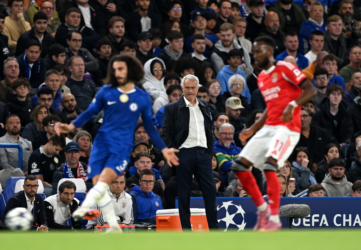 Chelsea venció a Benfica en la vuelta de Mourinho a Stamford Bridge