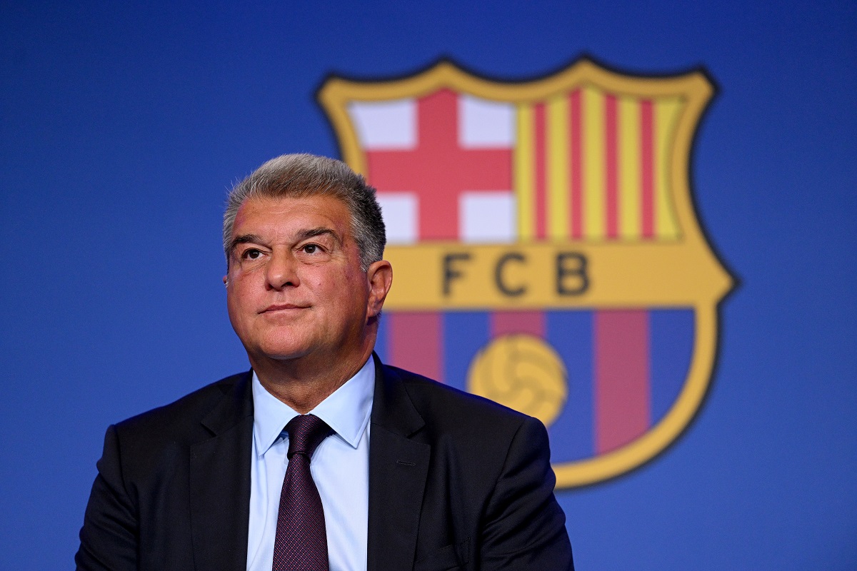 Joan Laporta apoya a Hansi Flick: "Tiene toda la razón en sus frases sobre Lamine Yamal"